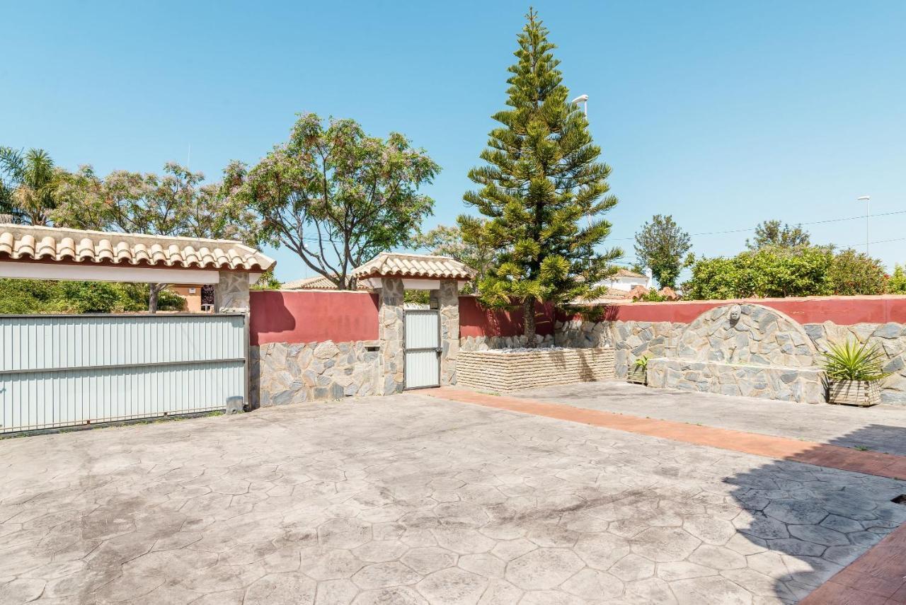 Villa Marty - Mayores De 25 Anos Chiclana de la Frontera Esterno foto